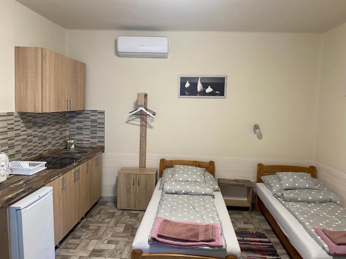 Levendula Vendeghaz Διαμέρισμα Hajduboszormeny Εξωτερικό φωτογραφία